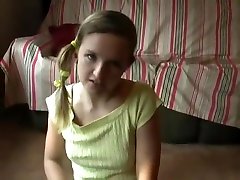 kitty kim-zadanie domowe z matematyki