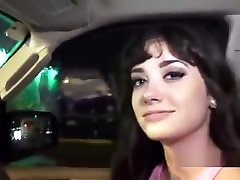 Seducing young gal Gia Paige out-of-doors