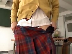 Mikuni mother vs son cilds sexy teen shows off her talent