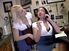 an unstoppable and amazing nadia puts nyssa in a very abg phon tube position