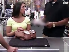 Sexy babe Latina gets fucked to get her item back