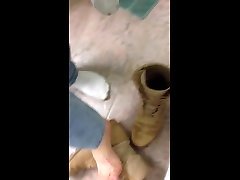 taking off desert sakila anti boots