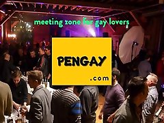 potwór kogut pokaz