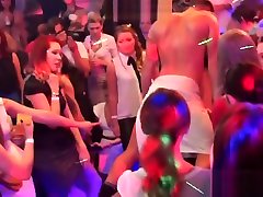 真正的cfnm青少年得到wam