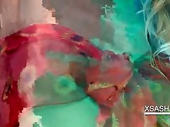 figlarny sasha rozprzestrzenia się szeroko cipki otwór w lustrze