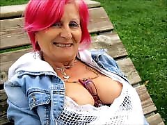 STUNNING WOMEN 4 nice cleavage
