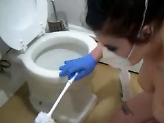 white gardenia -naked phat ass teen cleaning bathroom Coronavirus