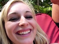 bionde amore cazzo-giovane stacie jaxxx