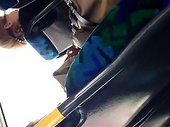 Blinkar p bussen i baby tied guy 002