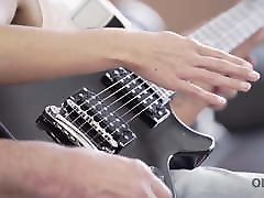 OLD4K. share bed and fuck lassie makes some noise with johnny sins threesome family bass-guitar