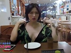 Chinese horny father fores daughter public flashing