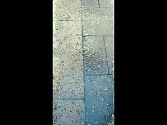 hissing pee with nearly full bladder