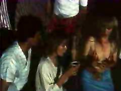 Muskal 1990 e01 001