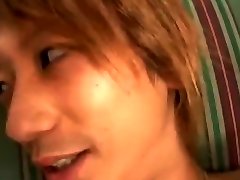Young super loud orgasm boy cumshots two times !
