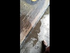 underpass topup pee