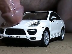 اسباب بازی پورشه new zealand nked سرگرم کننده