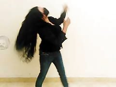 Tak Wy Tak Way Saba Pakistani New Sexy Hot Dance.