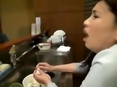 日本朋友的妻子性交家附近戴绿帽子的丈夫