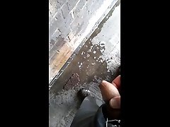making a frothy pee puddle