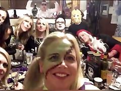 MANY HORNY MILFS!!
