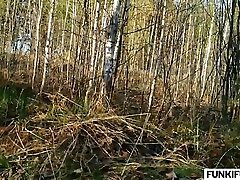 Skinny Amateur Sex Us 18 Years Old Delivers A Exciting Blowjob