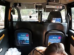 A few minutes of love for a free ride