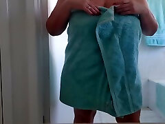 indian desi telug housewife I dropped my towel