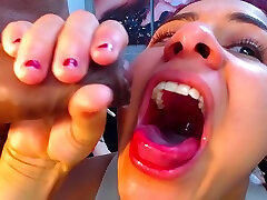 Deepthroat And Cum In The Throat
