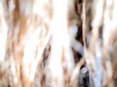 трахаю свою подушку, пока не кончу... телефон умер в конце: