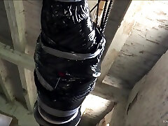 Mummification Suspensionin The Barn