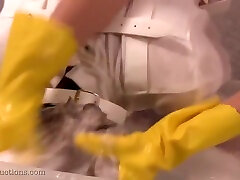 Mental Institue - Clean-up Time