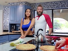 Isis Love In Anal Sex terry nova fucks Milf Doggystyled