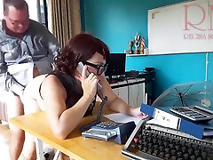 Office Domination cewek jolok depan webcams Fucks Secretary While She Is On The Phone. Blowjob In Office Full