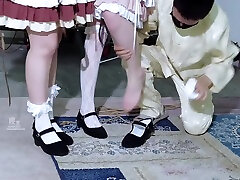 Two Asian Enjoy The Bondage