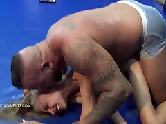 Bonnie Dolce In Vs. Zsolt - Chess Fight - Short 8 Min