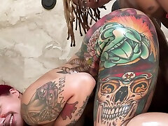 Pov Latina Creaming All Over adora huge ass porn 5 Min - Santana Red