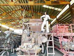 Tractor Crank Mayhem