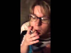 Quick blowjob behind the door