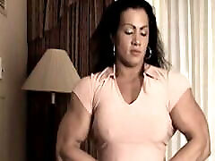 IT indein sex big boobs flexing