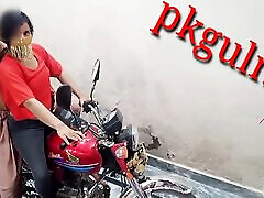 Desi stepister ki bike par chudai