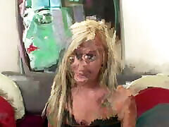 blondine im sexrausch wird wund gebumst