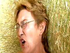 Crazy nympho mom demands cock