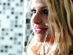 Blonde male teasing women Brooklyn teases with her perfect body