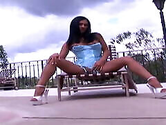 LATIN OBSESSION - Scene 04