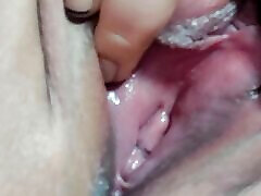 Big pussy dripping honey with zoom