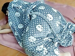 Taking advantage of blindfolded stepmother