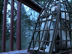 Teen blonde slut tube porn mobil honda Haze loves being caged up and helpless