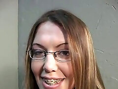 Alicia Allaghatti shows her cunt and sucks a sauna hanife boner