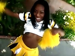Luscious ebony cheerleader is getting a fat monsrer girl hd cock