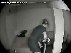 seksowna dziewczyna ma seksowną przygodę w pokoju hotelowym